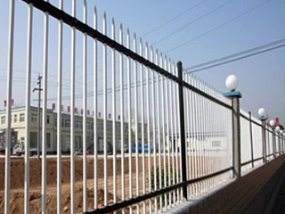 双横杠锌钢护栏